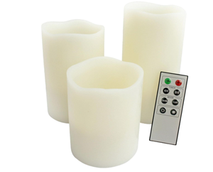 lot 467 image: LOT OF 3 LED Candles