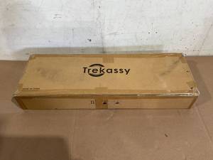 lot 585 image: Trekassy Spider Web Saucer Swing. 11D x 30W x 5H