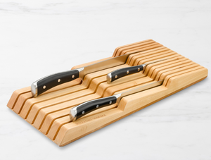 lot 535 image: Williams Sonoma In-Drawer 15-Slot Knife Organizer