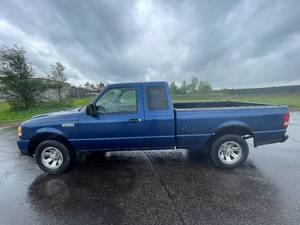 2009 Ford Ranger XLT - 1 OWNER - 4X2