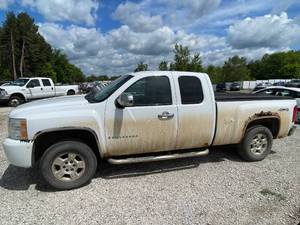 2009 Chevrolet Silverado 1500 Work Truck - 4X4