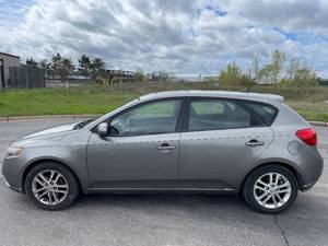 2012 Kia Forte5 EX - 2 OWNERS