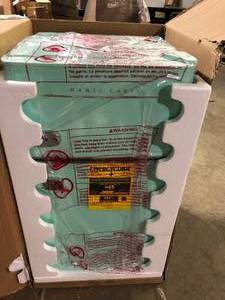 Magic Chef Retro 3.2 cu. ft. 2-Door Mini Fridge in Mint Green  Customer Returns See Pictures