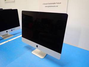 Apple&nbspiMac14,1 A1418 AIO PC &nbspINTEL CORE I5-4570R 2.7 Ghz  8GB DDR3 SDRAM  1TB HDD  Includes IOS and power cable &nbspcracked glass, big scuffs on back