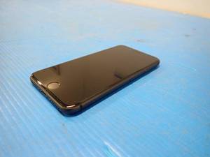 Apple&nbspiphone 8 A1863  64B of storage  Cellular Carrier Unlocked  Includes Charging Cable&nbsp