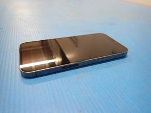 Apple&nbspiPhone 12 Pro A2341  128GB of storage  Cellular Carrier Unlocked  Includes Charing Cable  light scratches on screen