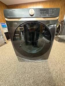 lot 14 image: SAMSUNG GAS DRYER DVG50BG8300V