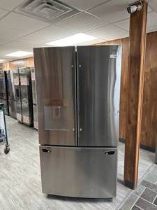 lot 2 image: REFRIGERATOR LG MODEL# LRFW2906S02