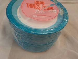 lot 1 image: 125 ct Perk 10 Heavy Duty Paper Plates