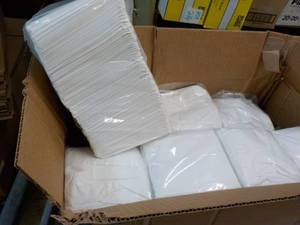 lot 19 image: 4000 Total 14 Fold 1 Ply Beverage Napkins