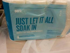lot 29 image: 8 Rolls - 2 Ply Paper Towels...