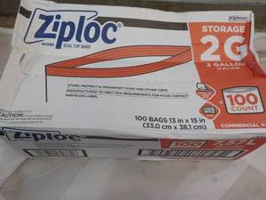 lot 43 image: Ziploc 100 ct 2 Gallon 13 x 15 Bags