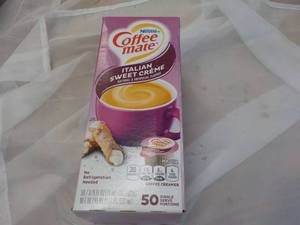 lot 50 image: 50 ct Coffee Mate Single Serve, Italian Sweet Crme Coffee Creamer