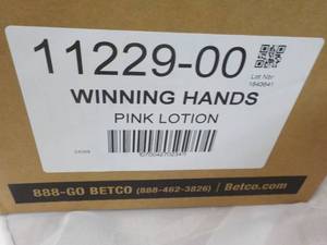 lot 52 image: 4 Clarion Pink Lotion Skin Cleaner Refills