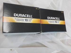 lot 61 image: 24 ct Duracell Size D Batteries...