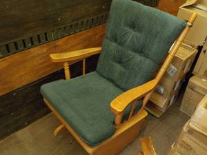 lot 88 image: Glider...