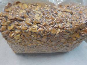 lot 358 image: 12 12 lb. Bag Honey Roasted Cashews Halves and Pieces