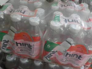 lot 373 image: 24 pack Hint Water Infused with Watermelon Essence 16 oz bottles