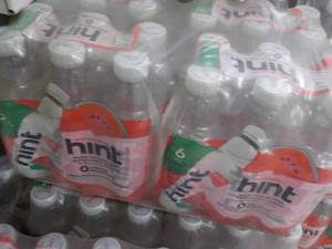 lot 376 image: 24 pack Hint Water Infused with Watermelon Essence 16 oz bottles