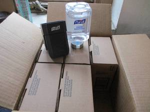 lot 136 image: Purell Hand Sanitizer and Dispensers - 6 ct