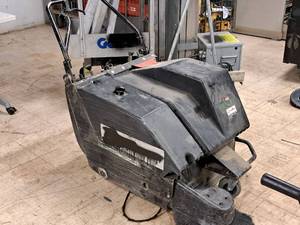 lot 216 image: National Super Service NSS Floor Sweeper