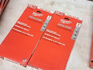 lot 634 image: Lot of (2) Milwaukee 35-38 Thin Metal Compact Portable Band Saw Blades 18 TPI 3-pack