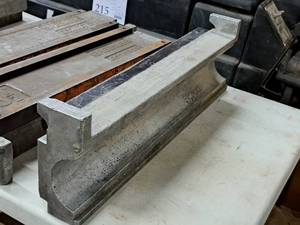 lot 289 image: Greenlee #5022601 3-12 Follow Bar Conduit Pipe Bending Attachment