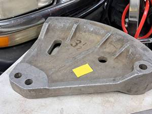 lot 280 image: Greenlee #5026302 3-12 Shoe Bender Conduit Pipe Bending Attachment