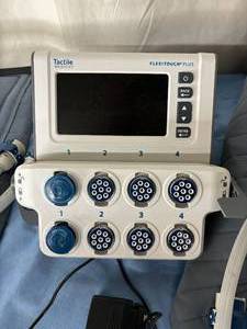 lot 64 image: MSRP $5000 Tactile Medical Flexitouch Plus Compression Therapy&nbspwith Full Left and Right Leg Sleeves&nbspFor&nbspLymphedema, Reducing wound healing time, Treatment Of&nbspDiabetic Leg Ulcer & More - Great Working Condition