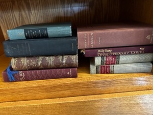 lot 14 image: Vintage Books