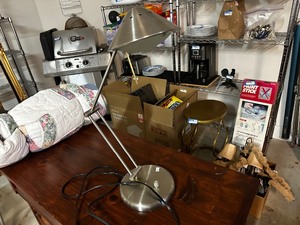 lot 168 image: Adjustable Desk Light