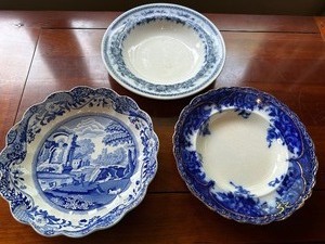 lot 58 image: Three Vintage Blue And White Bowls, One Spode, One Royal Arms, Porcelain, And Third Stamped