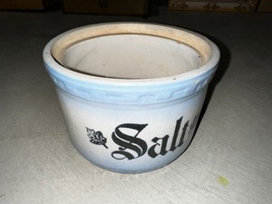 lot 256 image: Earthenware Salt Crock