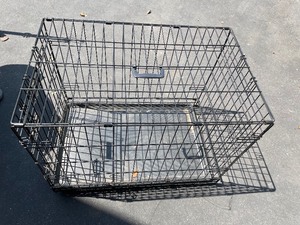 Contour Collapsible Wire Dog Kennel. 30 12 Inches Long by 19 Inches Wide by 21 12 Inches Tall.