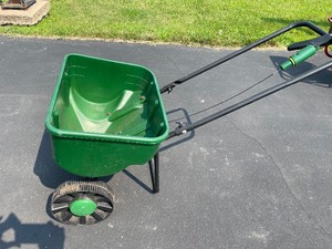 Scotts Speedy Green 2000 Seeder