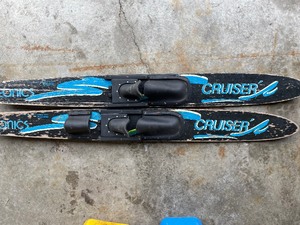 Vintage Cruiser Neonics Combo Water Skis