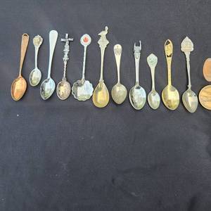 Large Variety of Vintage Souvenier Spoons