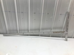 lot 139 image: Johnson Drywall T-Square