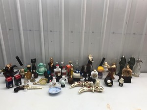 lot 126 image: Large Lot of Avon Collectibles