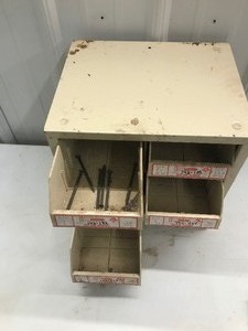 lot 167 image: 6 Drawer Parts Organizer