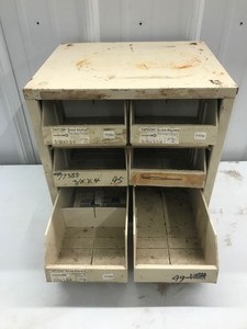 lot 170 image: 6 Drawer Parts Organizer