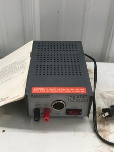 lot 211 image: 3 Amp DC Power Supply