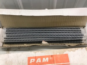 lot 215 image: Boxes of 6 x 1 14 Sheet Rock Screws Belted