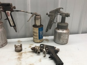 lot 216 image: Lot of Paint Sprayers