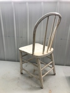 lot 227 image: Vintage Wooden Chair