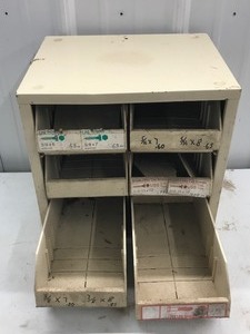 lot 229 image: 6 Drawer Parts Organizer