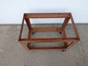 lot 106 image: Iron cart on wheels