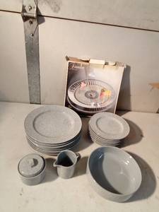 lot 103 image: Set of Mikasa ultra stone dishes (From oven to table to dishwasher)