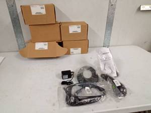 lot 88 image: 5 Sets of new cashier scanners