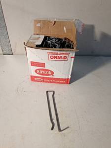 lot 41 image: Box of peg board hooks